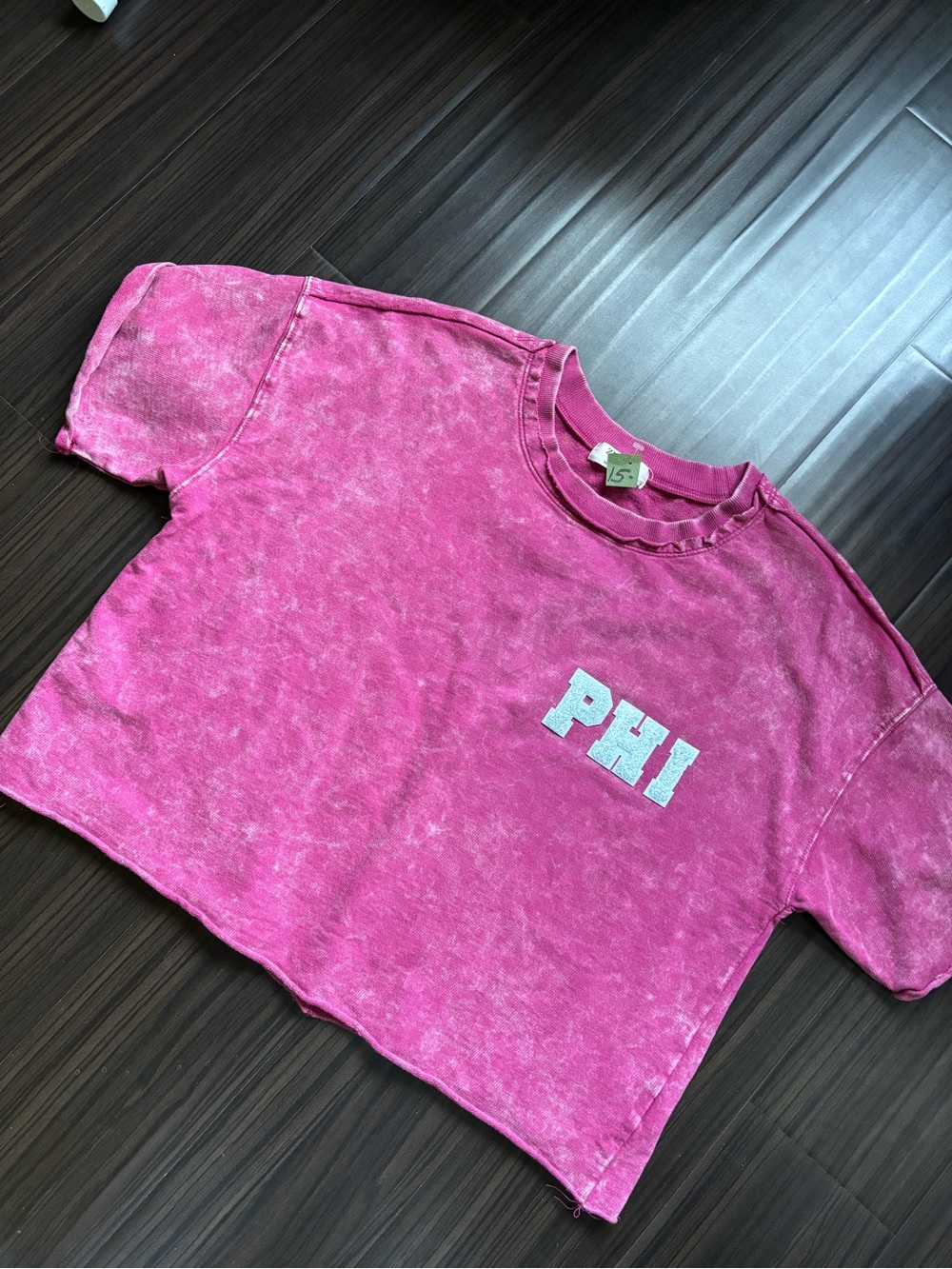 Philly Graphic Crop Tee